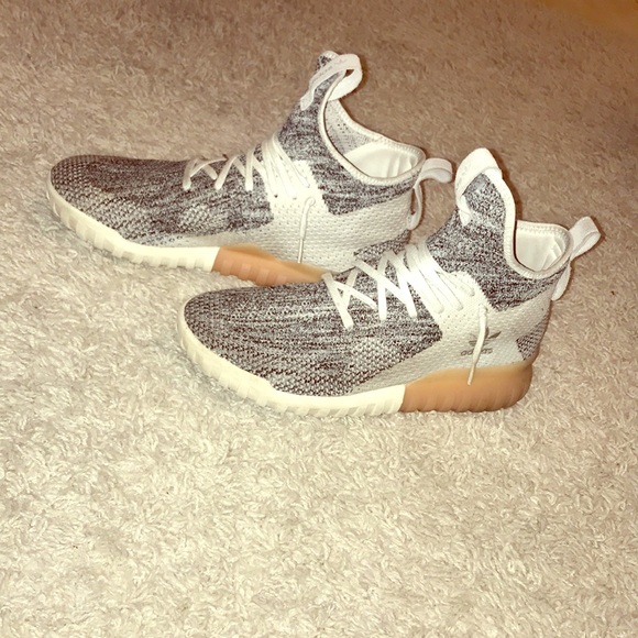Adidas Tubular “Crystal White” - Picture 2 of 7